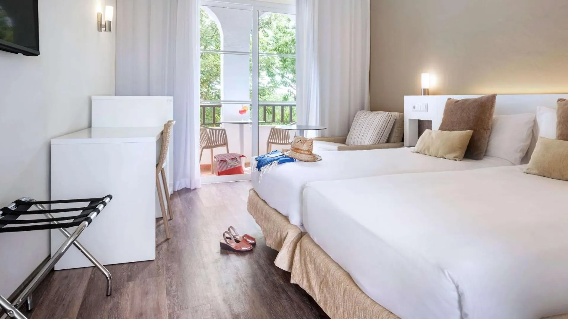 **** Hotel Sol Falco Menorca Son Xoriguer Spanje