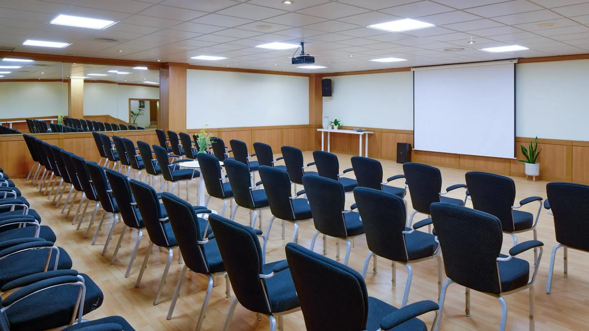 **** Hotel Sol Falco Menorca Son Xoriguer Spanje